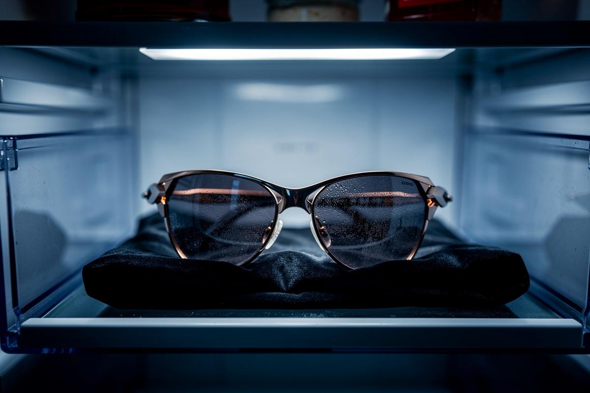 Lifestyle-Experten überrascht: Warum Sonnenbrillen im Kühlschrank gelagert werden